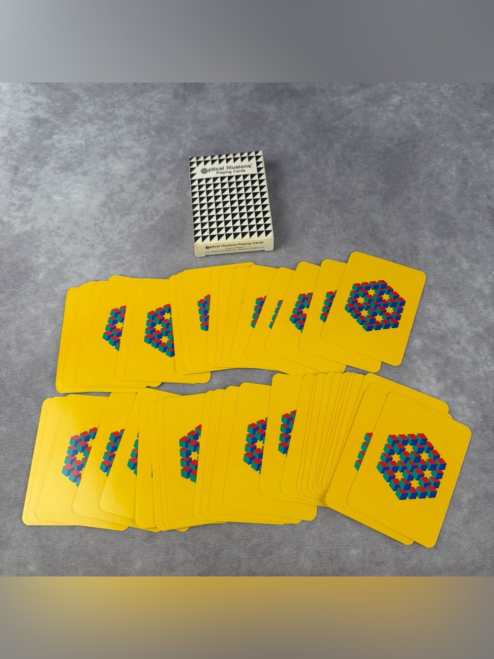 VTG Pentamagic Optical Illusions Playing Cards Pentagram Design Complete Deck